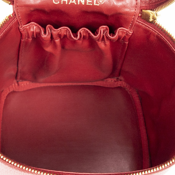 Chanel CC Tall Vanity Case - Picture 7 of 9